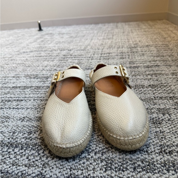 Cream Mary Jane Flats with Gold Accents, espadrille NWOT - Picture 3 of 5